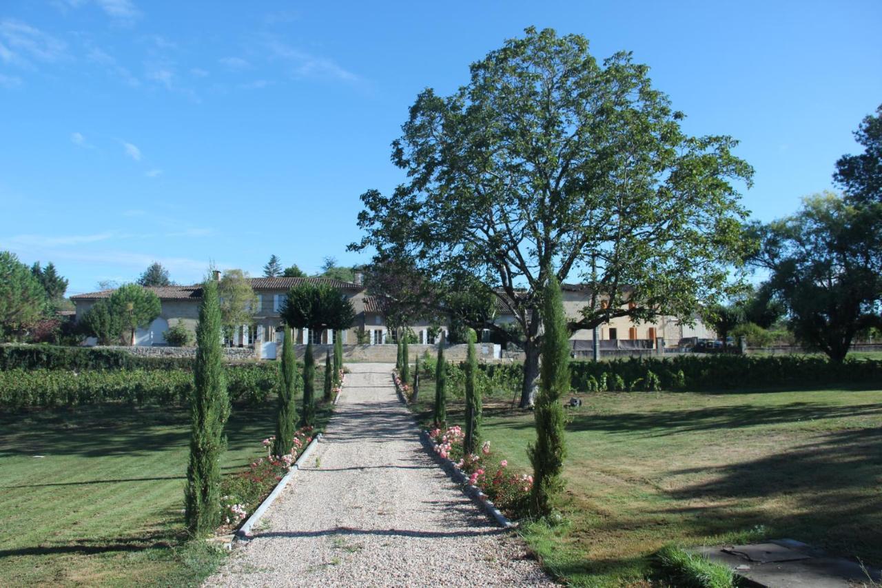 Allee Des Roses Saint-Philippe-d'Aiguille Bagian luar foto